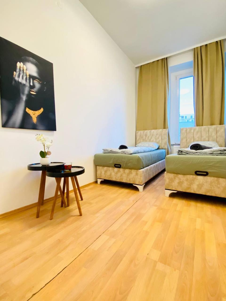 Comfortable Room In The 23Rd District Of Vienna Fr4 Exterior foto