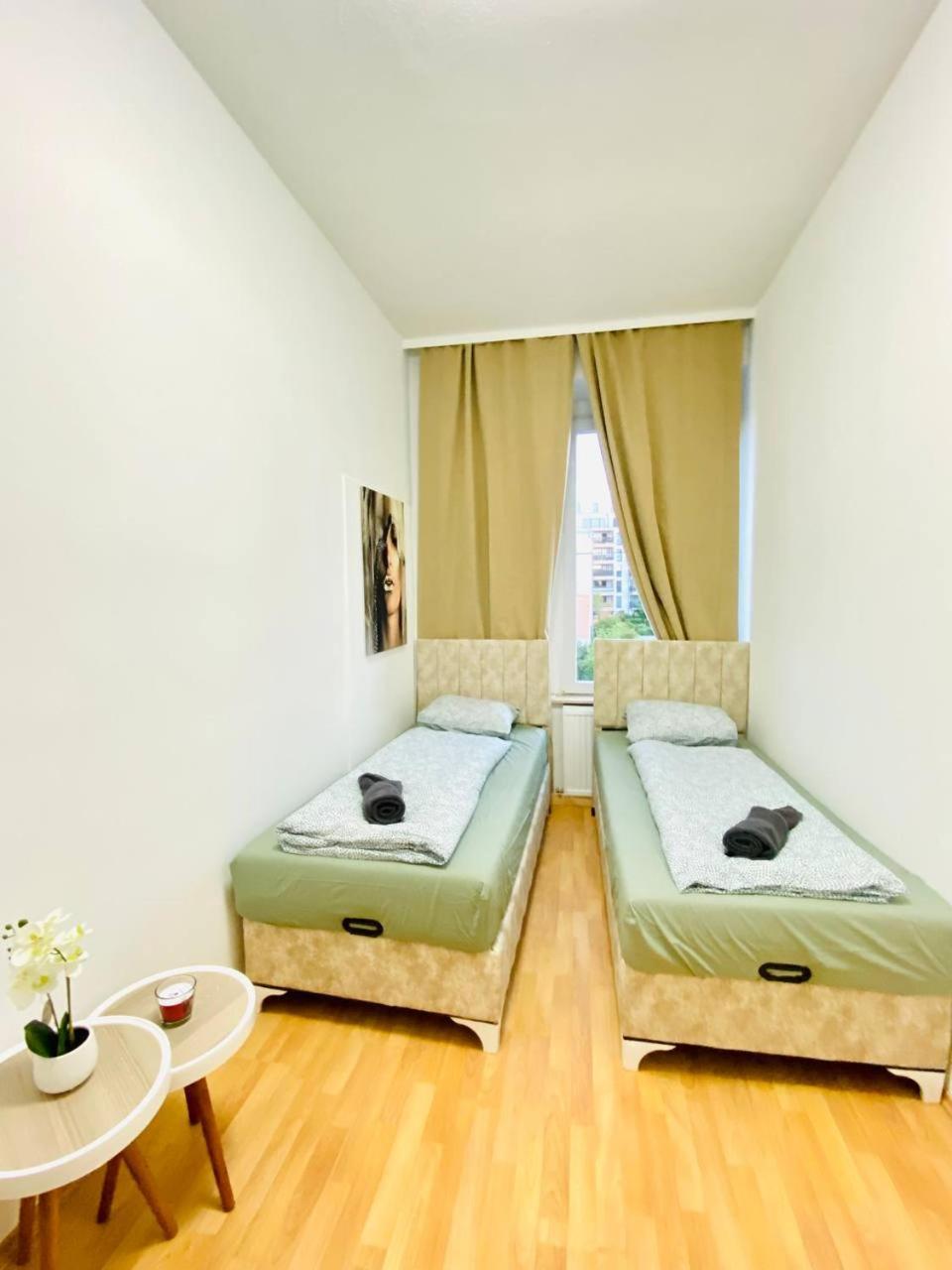 Comfortable Room In The 23Rd District Of Vienna Fr4 Exterior foto