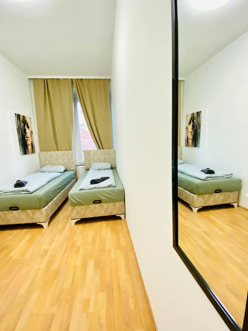 Comfortable Room In The 23Rd District Of Vienna Fr4 Exterior foto