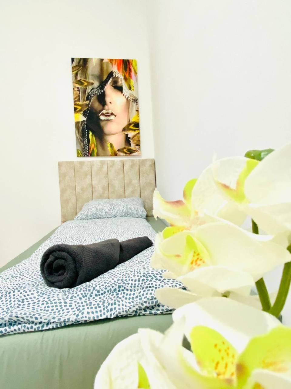 Comfortable Room In The 23Rd District Of Vienna Fr4 Exterior foto