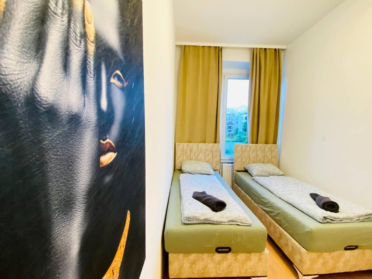 Comfortable Room In The 23Rd District Of Vienna Fr4 Exterior foto