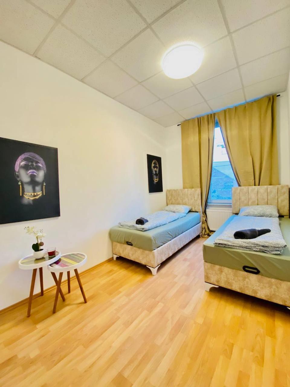 Comfortable Room In The 23Rd District Of Vienna Fr4 Exterior foto