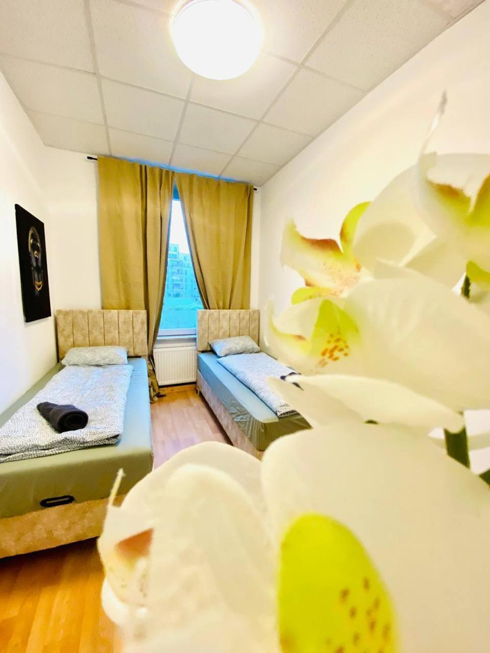Comfortable Room In The 23Rd District Of Vienna Fr4 Exterior foto